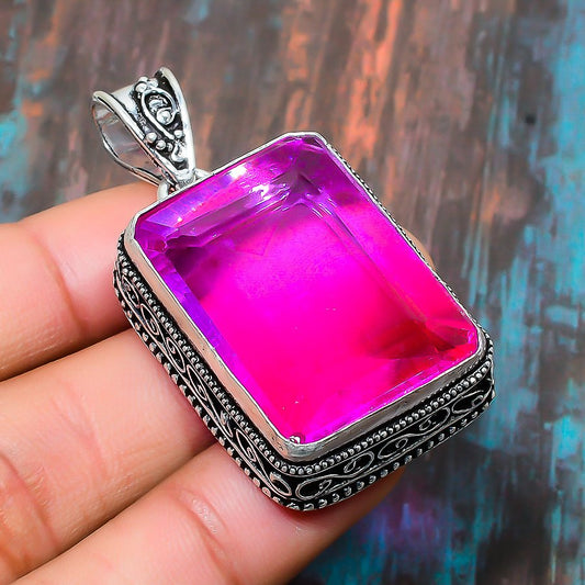 Heart’s Harmony – Pink Quartz Sterling Silver Pendant
