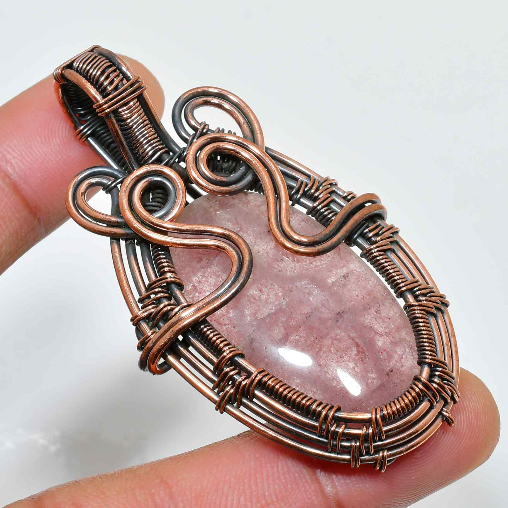 Luna’s Heart – Rose Quartz Copper Pendant