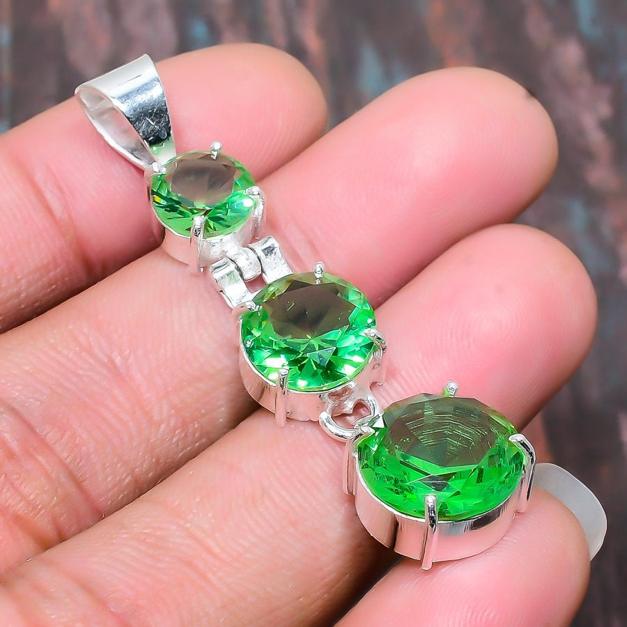 Emerald Harmony – Sterling Silver Emerald Pendant