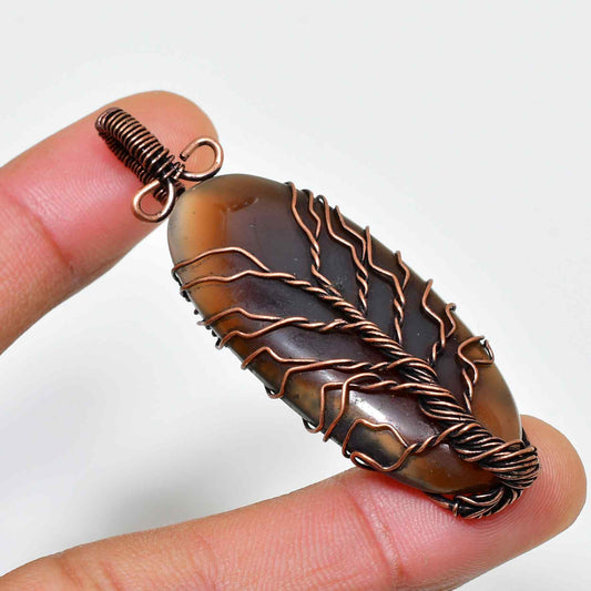 Gaia’s Leaf – Copper-Wrapped Agate Pendant