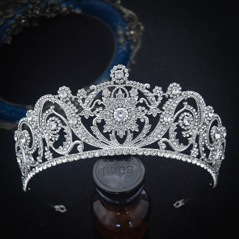 Vintage Elegance Retro Headpiece