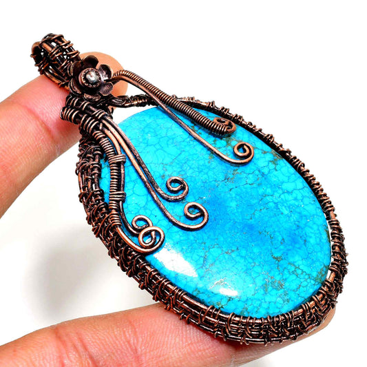 Turquoise Embrace – Handcrafted Copper Wire Pendant