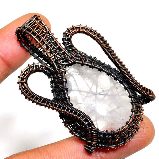 Celeste’s Clarity – Copper-Wrapped Quartz Pendant