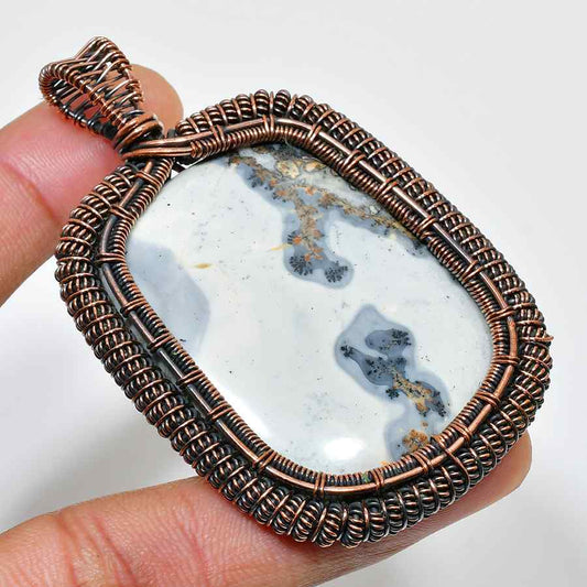 Earthbound Harmony – Agate & Oxidized Copper Pendant