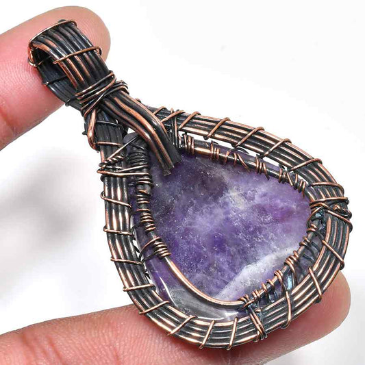 Ezra’s Veil – Hand-Wrapped Amethyst & Copper Pendant