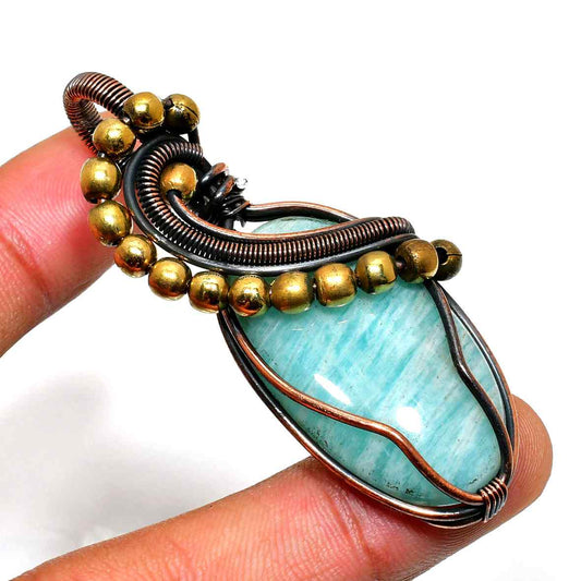 Aurora’s Embrace – Aquamarine & Copper Wire Pendant