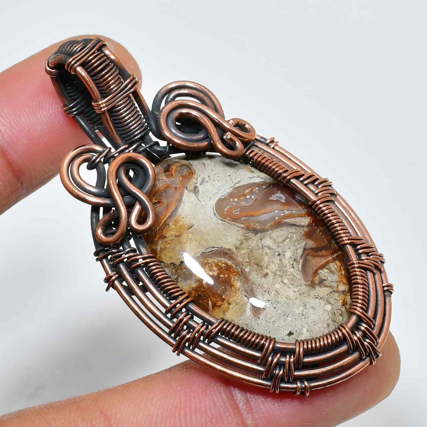 Terra’s Embrace – Agate Copper Pendant