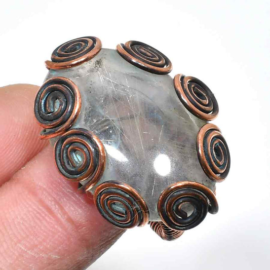 Luna’s Veil – Labradorite Copper Ring