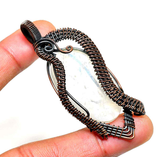 Selene’s Embrace – Moonstone & Black Wire Pendant