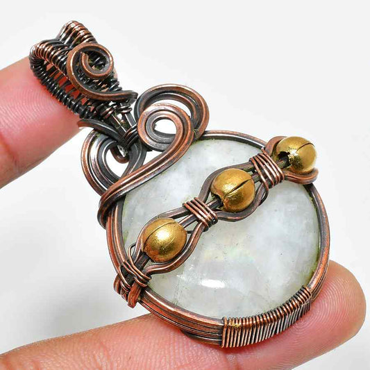 Luna’s Embrace – Moonstone Copper Pendant