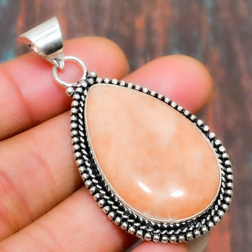 Sunset Glow – Peach Moonstone & Sterling Silver Pendant