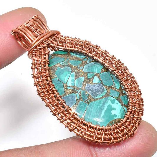 Emerald Serenity – Malachite Copper Pendant