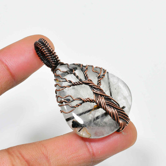 Spirit of Clarity – Quartz & Copper Pendant
