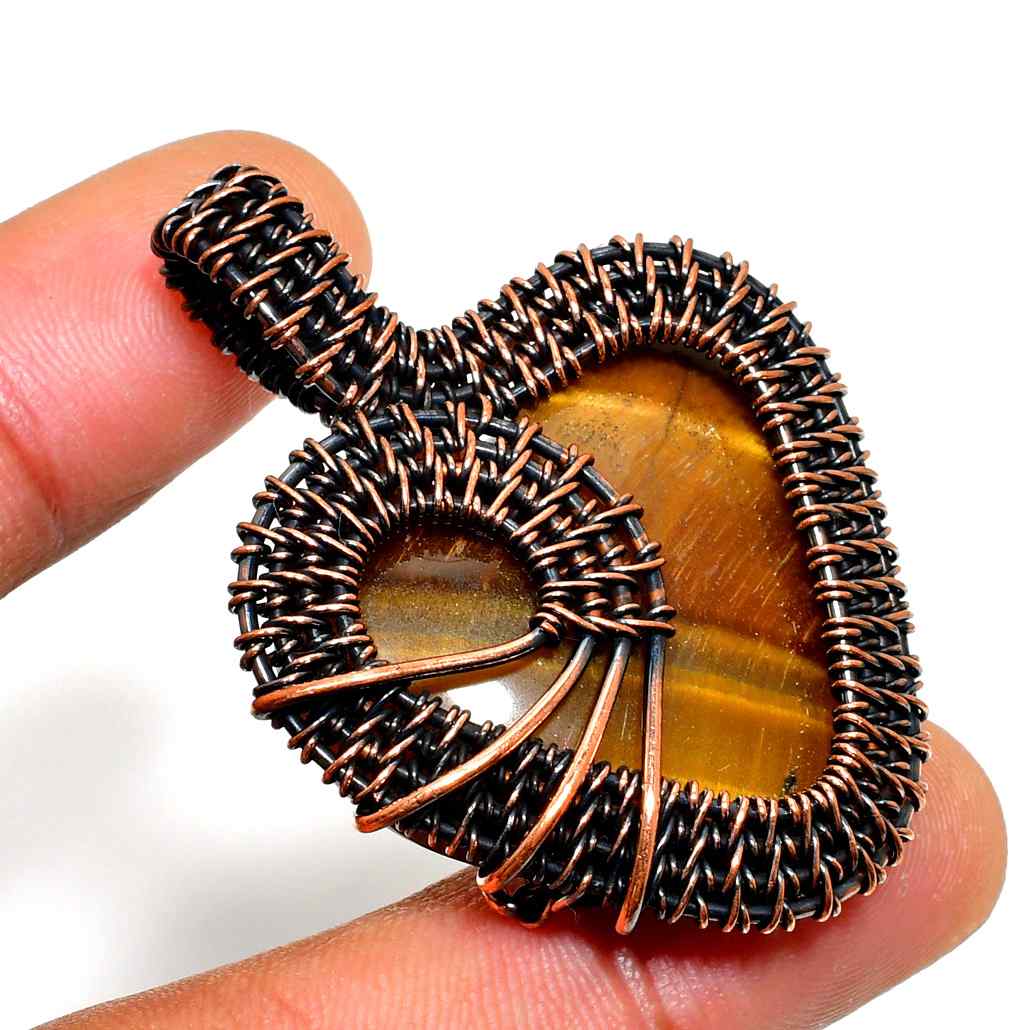 Golden Embrace – Blackened Copper Tiger’s Eye Pendant