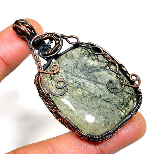 Harmony’s Whisper – Copper-Wrapped Kyanite Pendant