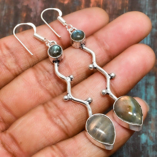 Moonlit Muse – Labradorite Sterling Silver Dangle Earrings