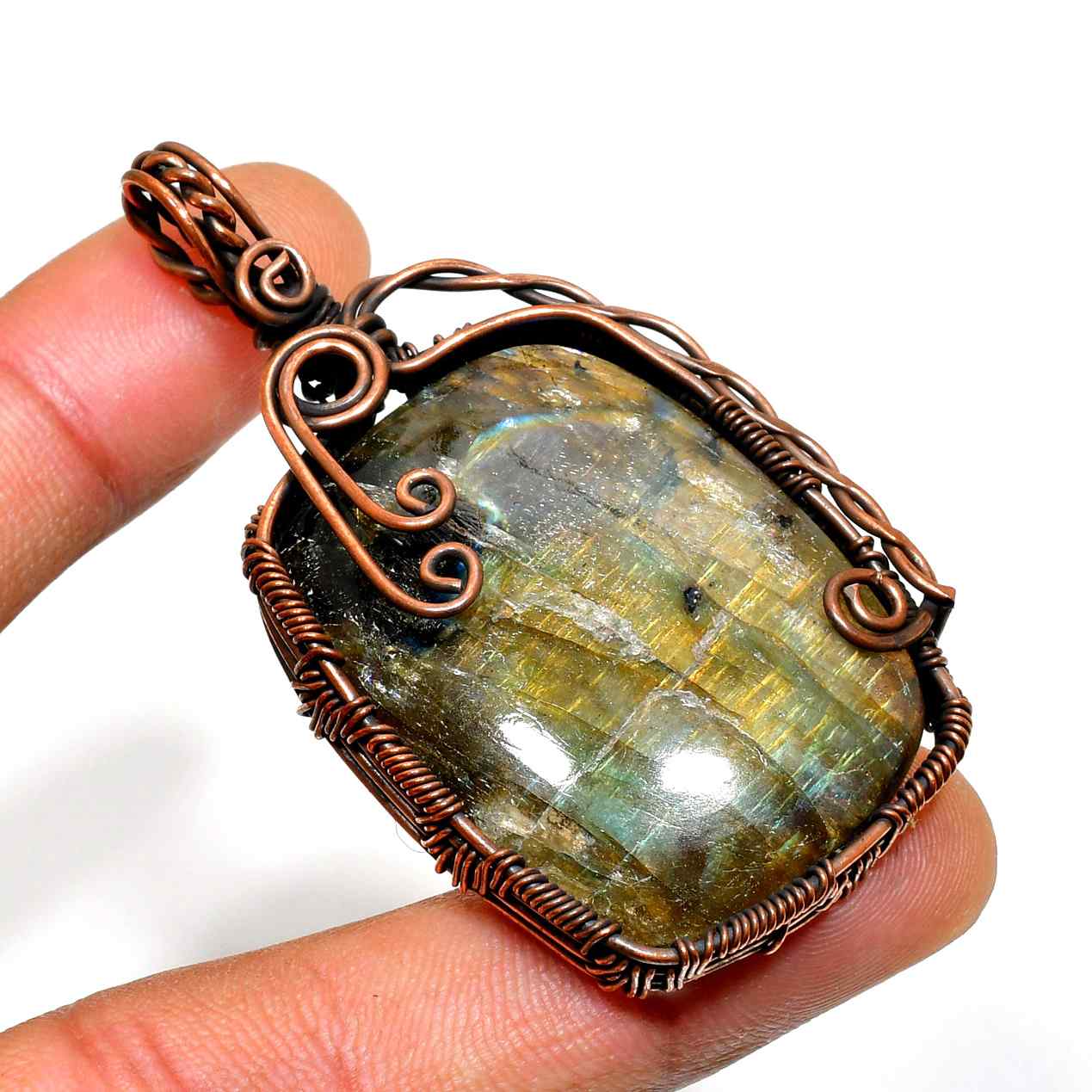 Aurora’s Veil – Labradorite & Oxidized Copper Pendant