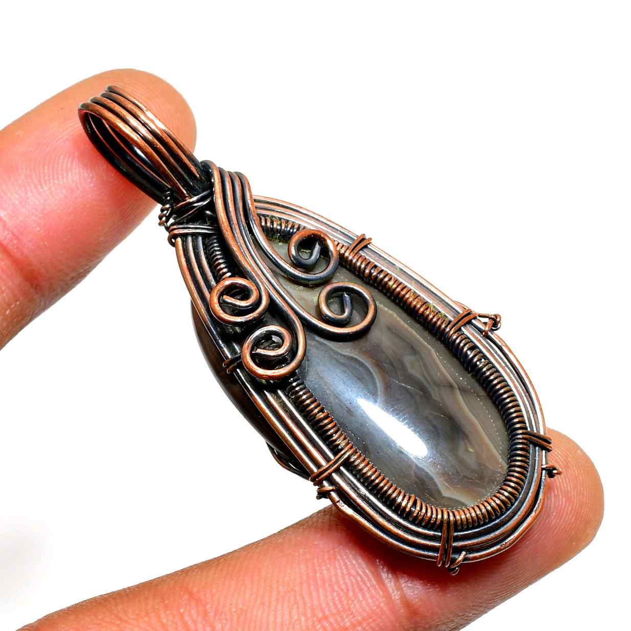 Terra’s Embrace – Agate & Copper Pendant