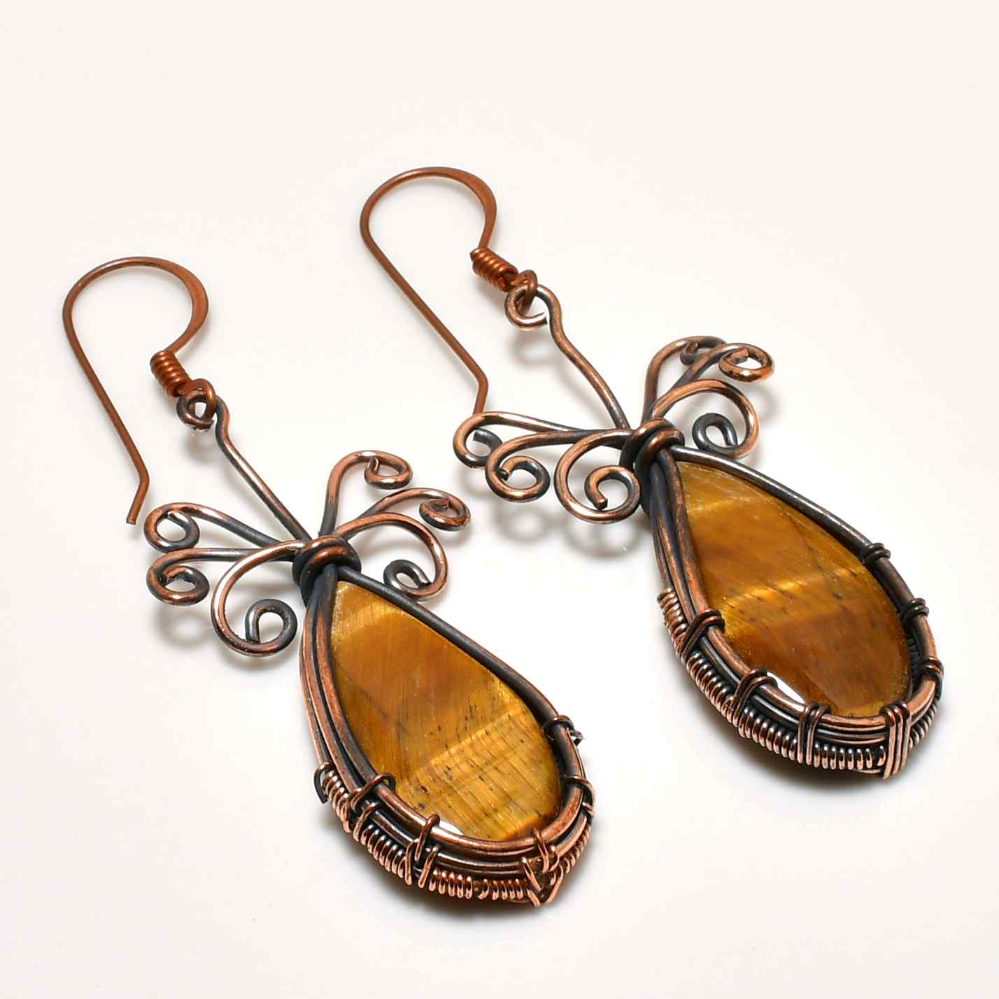 Golden Aura – Tiger’s Eye Copper Earrings