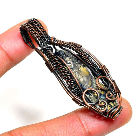 Luna’s Grace – Amethyst & Oxidized Copper Pendant