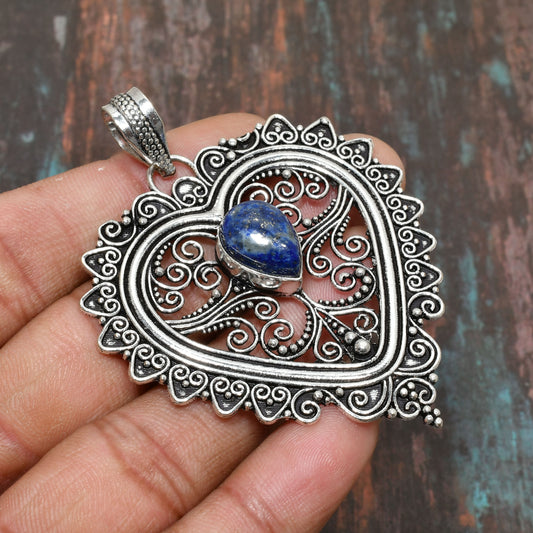 Annabelle’s Heart – Lapis Lazuli Silver Filigree Pendant