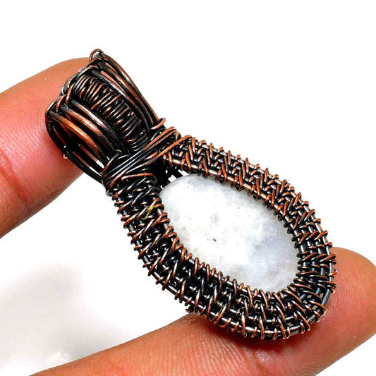Serenity’s Embrace – Copper Gemstone Pendant