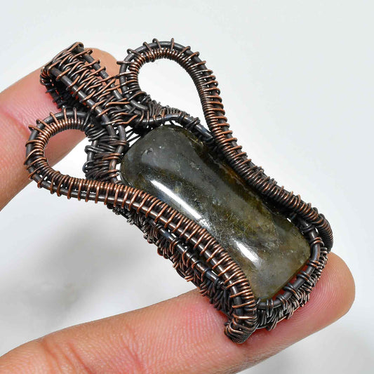 Arcane Harmony – Amethyst Copper Pendant