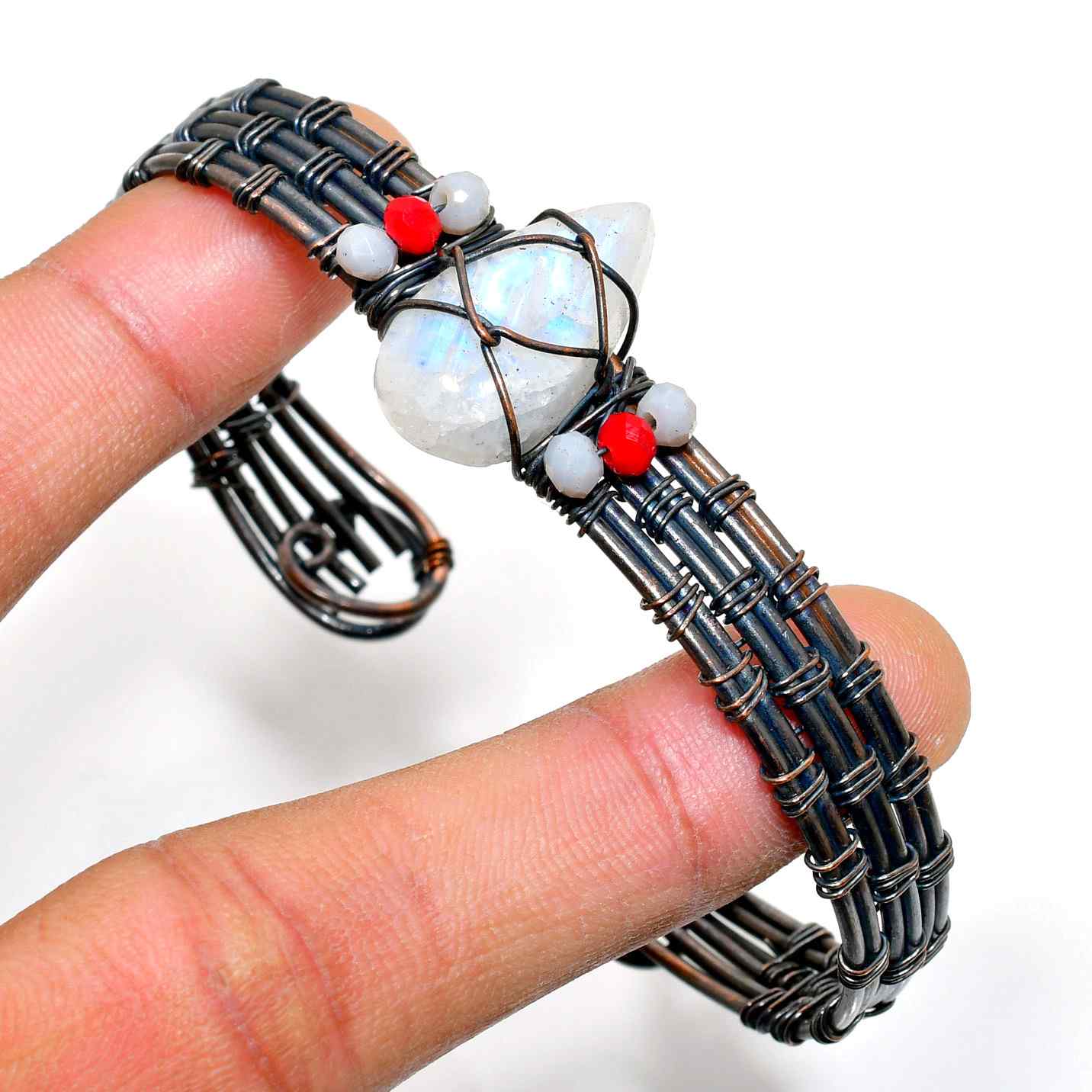 Selene’s Embrace – Moonstone Wire Cuff