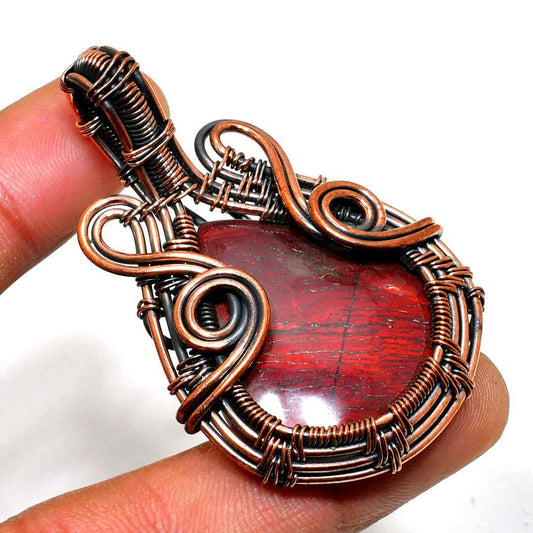 Ember’s Embrace – Red Jasper Copper Pendant