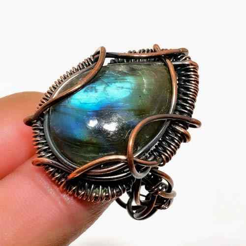 Celestial Glow – Antique Copper Labradorite Ring