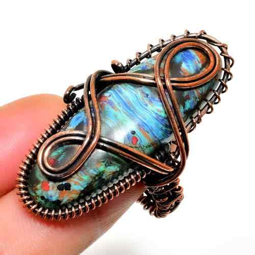 Aurora’s Shimmer – Iridescent Gem & Copper Pendant
