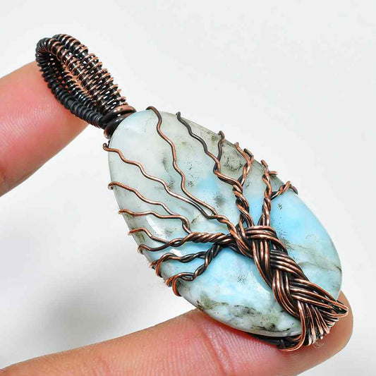 Serenity Tides – Aquamarine Copper Pendant