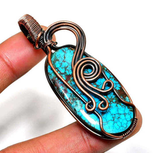 Tranquil Twist – Turquoise & Copper Pendant