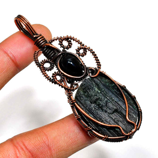 Gaia’s Aegis – Tourmaline & Onyx Copper Pendant