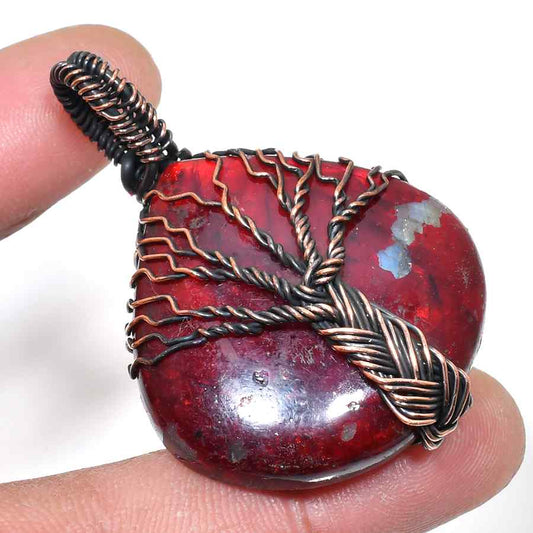 Crimson Harmony – Carnelian Copper Pendant