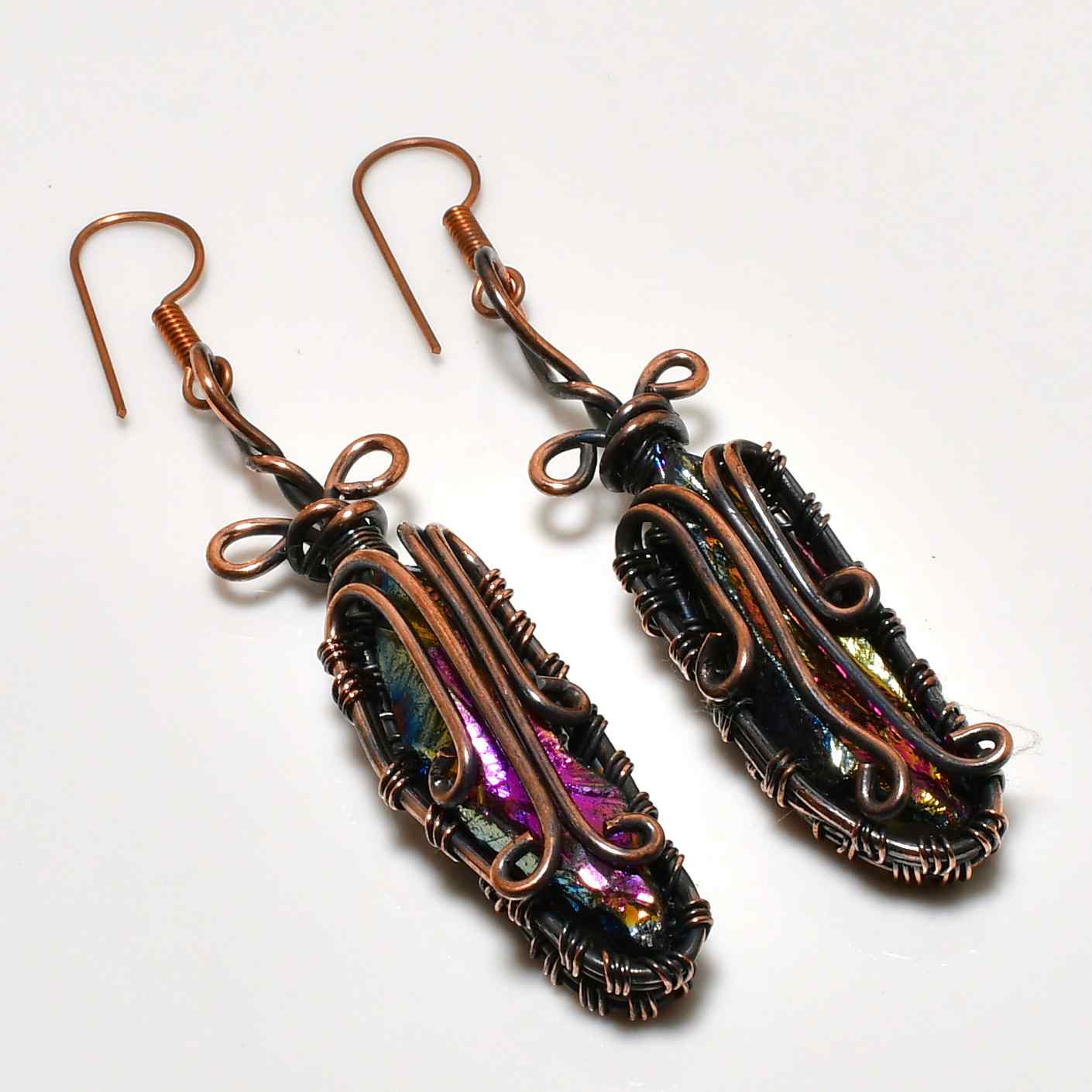 Luna’s Embrace – Amethyst & Copper Earrings