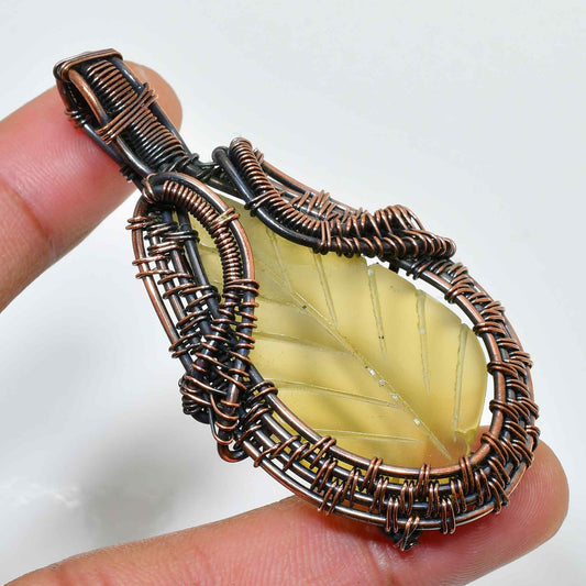 Golden Leaf Harmony – Copper-Wrapped Yellow Stone Pendant