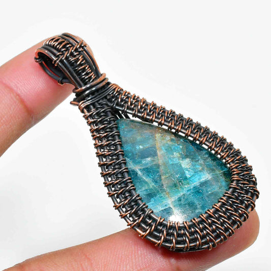 Ocean’s Serenity – Aquamarine Copper Pendant