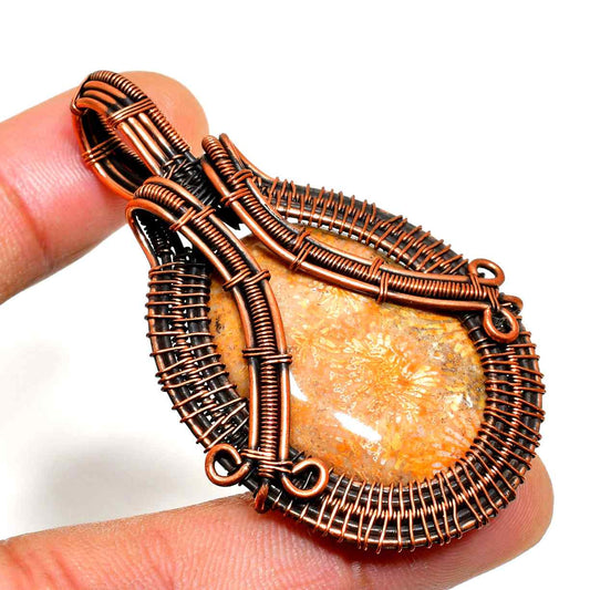 Rooted Radiance – Natural Stone & Oxidized Copper Pendant
