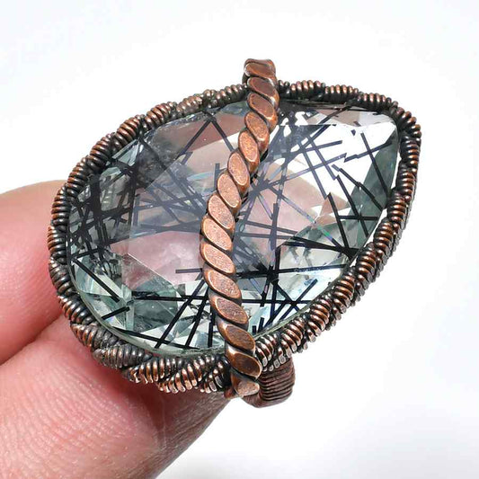 Emerald Embrace – Copper Wire Ring