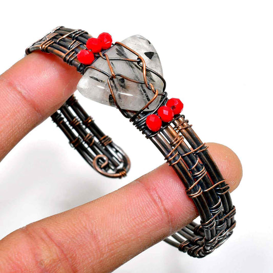 Crystal Embrace – Quartz & Copper Bracelet