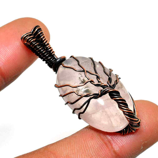 Serenity’s Embrace – Rose Quartz Copper Pendant