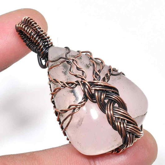Serenity Spiral – Copper-Wrapped Crystal Pendant