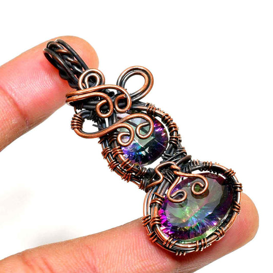 Celestial Duo – Dark Wire Crystal Pendant