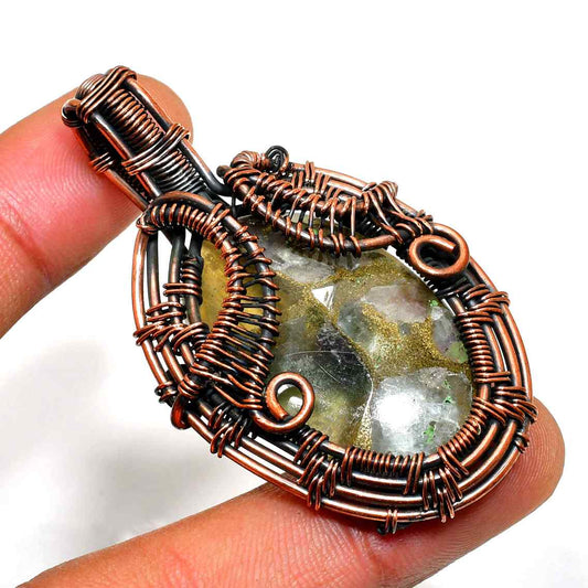 Serenity’s Spark – Copper Quartz Pendant