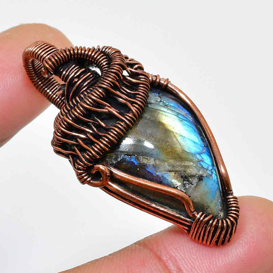 Aurora’s Aura – Labradorite Copper Pendant