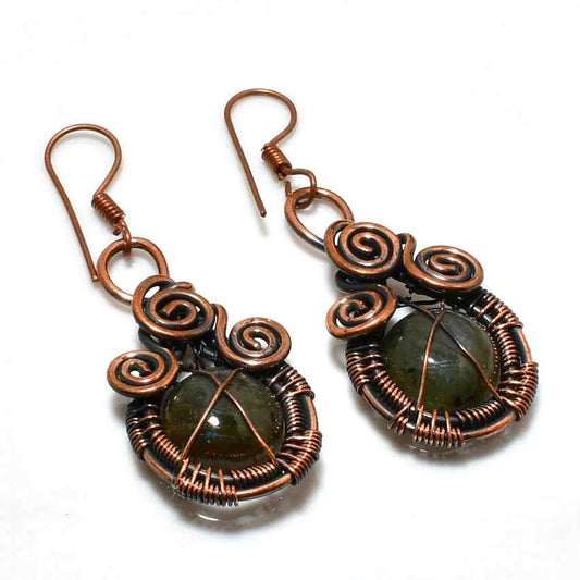 Gaea’s Embrace – Labradorite & Oxidized Copper Earrings