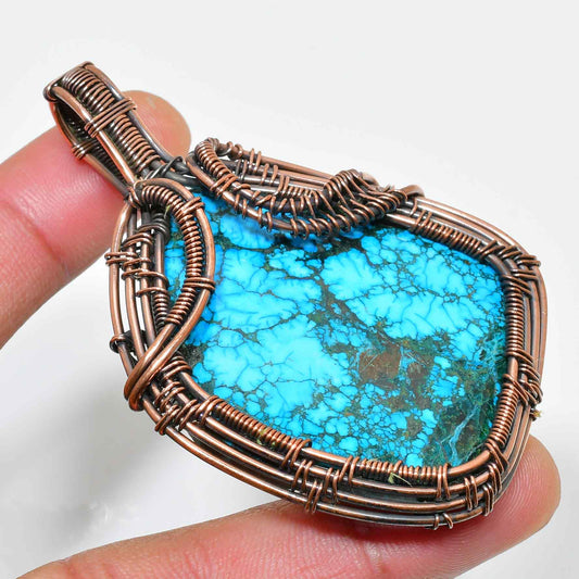 Ocean’s Embrace – Turquoise & Copper Wire Pendant