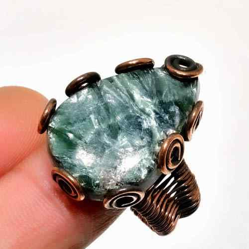 Forest Whisper – Copper-Wrapped Fluorite Ring