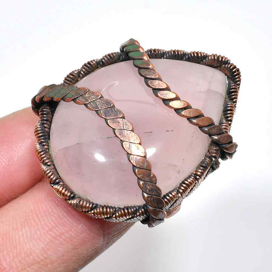 Serenity’s Embrace – Rose Quartz Copper Pendant